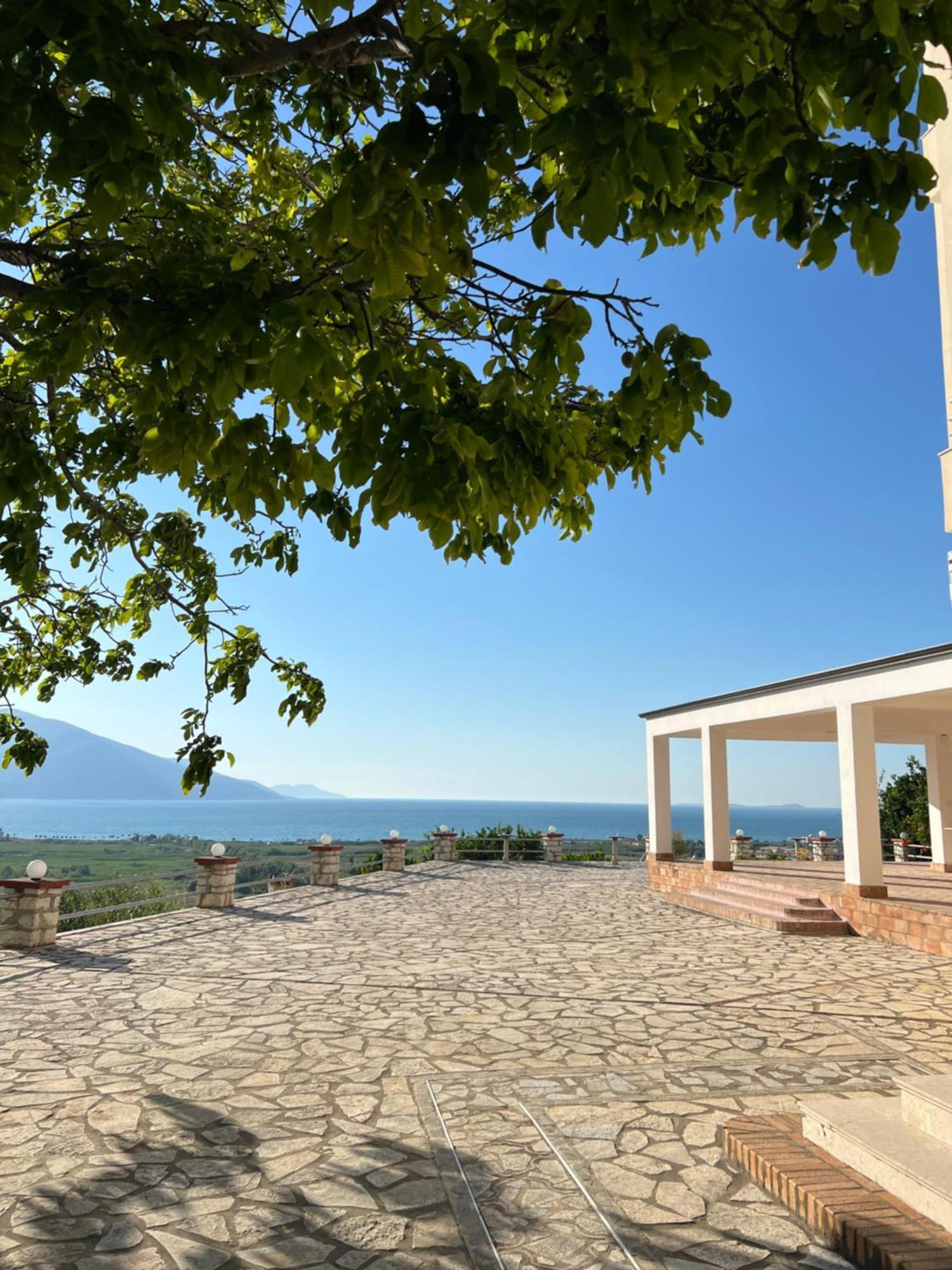 Kings Castle Sea View Studio- 1 Bedroom- 2 Bedroom * Orikum