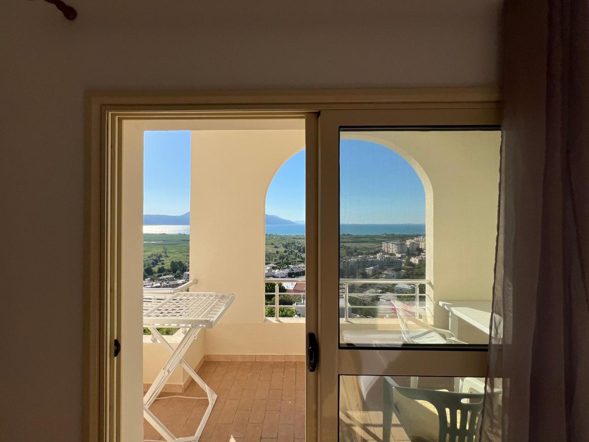 Kings Castle Sea View Studio- 1 Bedroom- 2 Bedroom Orikum